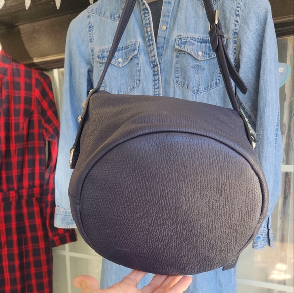 Marc by Marc Jacobs C-Lock‎ Bucket - Picture 7 of 10